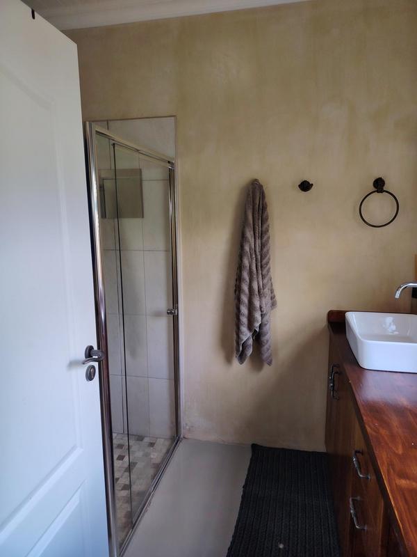 To Let 4 Bedroom Property for Rent in Sandbaai Western Cape